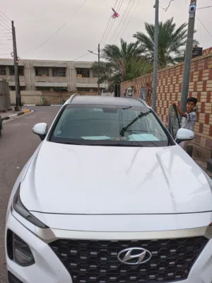للبيع المستعجل سنتافي بسعر مناسب 6 سلندر مكينه 3500  سبعه راكب لون ابيض اربيل سنويه 2028