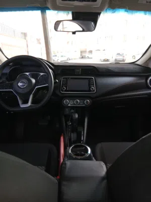 Used Nissan Versa in Muscat