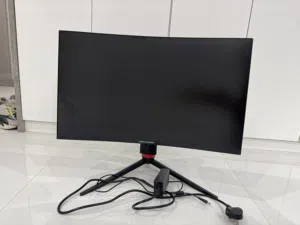 20.7" Other monitors for sale  in Muscat