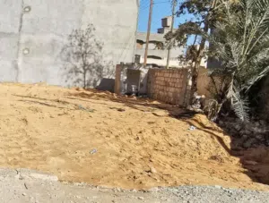 قطعة أرض سكنية ممتازة 250م في زناتة بالقرب من طريق الجامعه وداخل المخطط وال