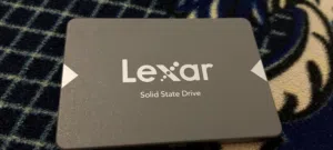 هاردسك SSD Lexer 512 giga بحالة ممتازة