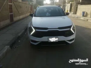 كيا سبورتاج خليجي ابيض موديل 2023 جي تي لاين