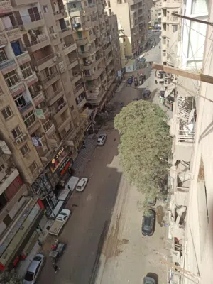 شقة للتمليك بين فيصل والهرم شارع العريش