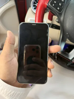 iPhone 11 للبيع