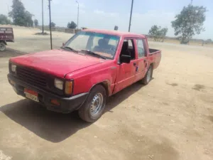 متسوبيشي 300 موديل 2001