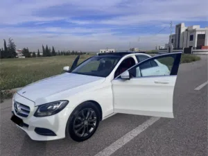 Mercedes - Benz C 180 Model 2015 (Avantgarde - Mid - Sport Package)