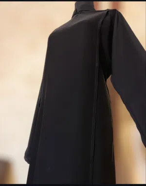 عبايه وارد الامارات