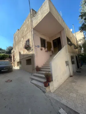 250 m2 More than 6 bedrooms Townhouse for Sale in Amman Al-Jabal Al-Akhdar