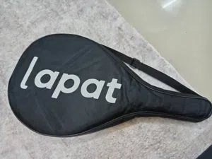 مضرب بادل جديد غير مستعمل من Lapat