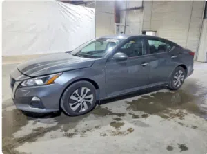 Used Nissan Altima in Al Dhahirah