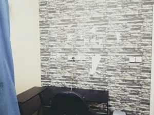 طاولة قيمنق مع ملحقاتها