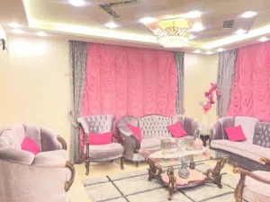 طقم كنب خشب زان للبيع بسعر مغري