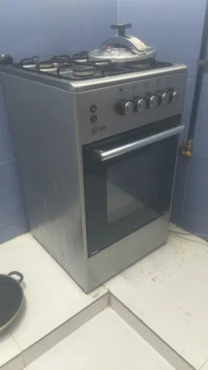 طباخه للبيع بحالة جيده جدا