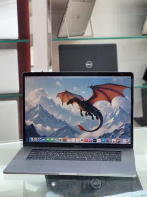 MACBOOK PRO 2017  MODEL A1707  INTEL CORE I7 PROCESSOR  16GB RAM  500GB SSD  4GB GRAPHICS CARD