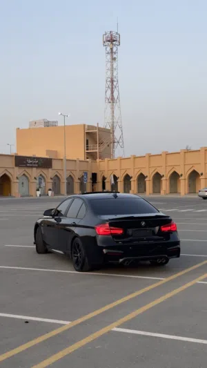 بي ام دبليو 320i 2017 للبيع فقط