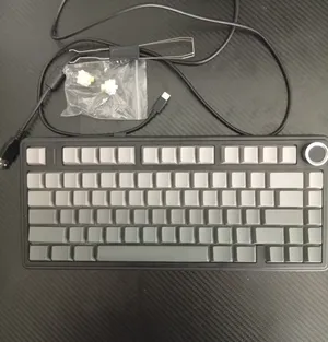 ‏لوحة مفاتيح ‏.‏ مستعمل‏0