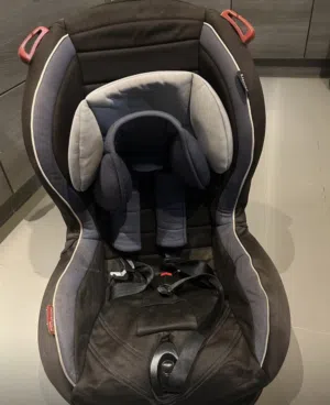 Juniors baby car seat