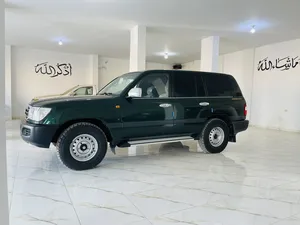 Used Toyota Land Cruiser in Zintan