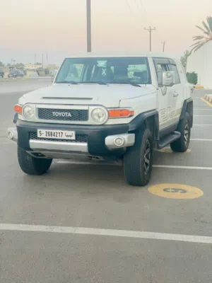 Used Toyota FJ in Tripoli