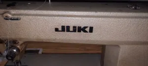 مكينة خياطة