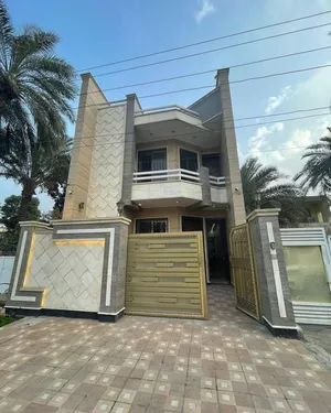 4 Bedrooms . 3 Bathrooms . 130 m21