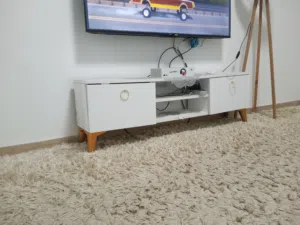 طاولة شاشه