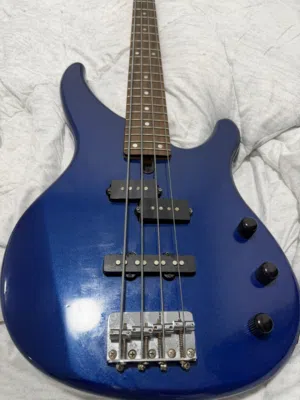 جيتار باس ياماها Bass Guitar Yamaha TRBX 174