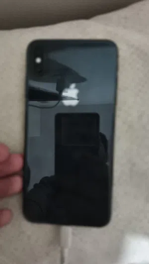 ايفون Xs max 256 بحاله ممتازه