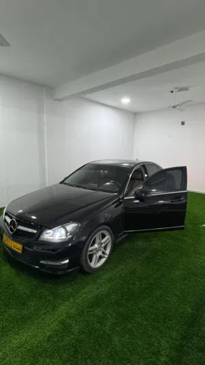 Used Mercedes Benz C-Class in Al Batinah