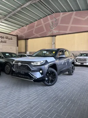 TOYOTA RAV4 XLE 2025 ( معرض الحضر )