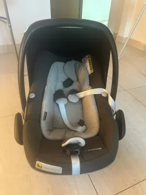 كارسيت للأطفال Maxi-Cosi أصلي للبيع
