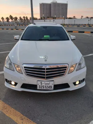 مرسيدس بكلاوه E550  محرك m273  استيراد أمريكي ولاية تكساس السيارة درجه اولى  وصول حديث