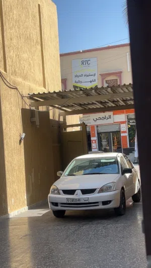 Used Mitsubishi Lancer in Tripoli