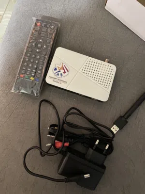 رسيفر ستلايت HD جديد مع ريموت وملحقات