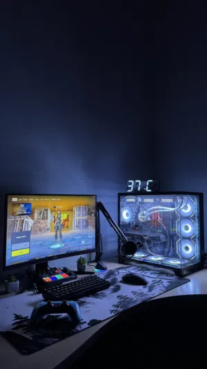 مخصص للالعابAOC للبيع شاشه