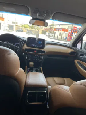 سياره قدامك