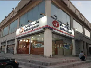 محل في شارع الكهرباء في أسواق القرين