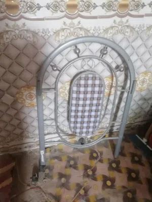 سرير اطفال مستخدم ونضيف جدن