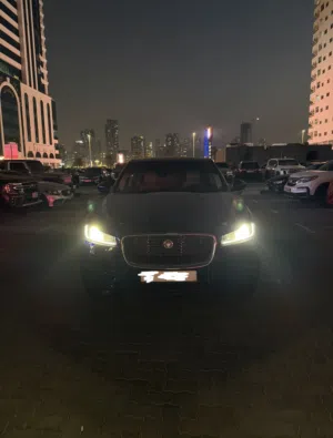 Jaguar f pace 2019 2.5t awd