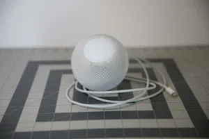 Apple HomePod Mini - White