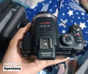 Panasonic Lumix DMC FZ100 Camera with charger and 16GB SD card