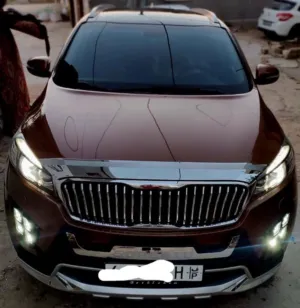 Used Kia Sorento in Hebron