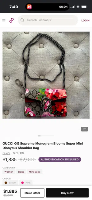 Used but very good condition.. my mini original Gucci flower ..