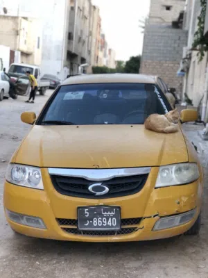 تاكسي للبيع نظيفه