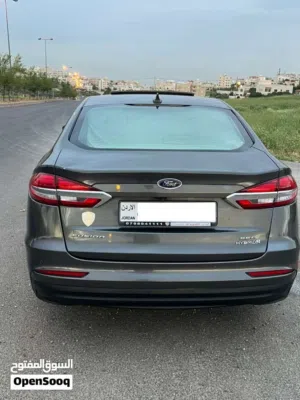جمعه / / سيارة فورد فيوجن موديل 2019 بفئة SEL
