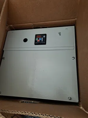 لوحة تحويل كهربائية اوتوماتيك Aksa