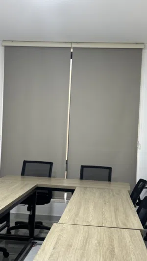 سائر رول بلاك اوت بسعر حرق