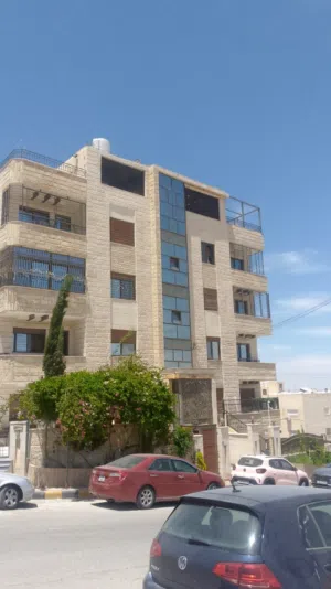 149 m2 3 Bedrooms Apartments for Sale in Zarqa Iskan Al Batrawi