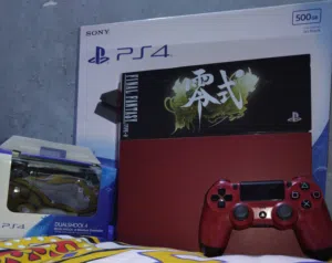 للبيع PlayStation 4 فات (باندل Final Fantasy)