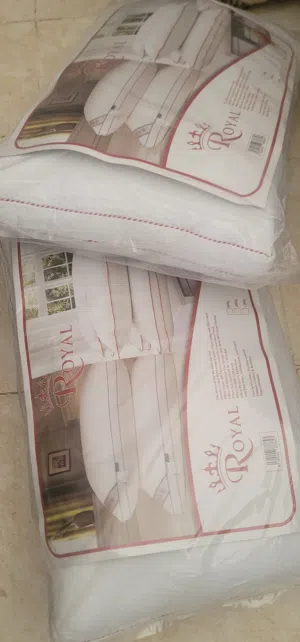 مخدات نوم طبيه رويال قماش مضغوط درجه اولى تعبئه بلوستر درجه اولى يمكنك التخفيف منها التعبيه او زياد